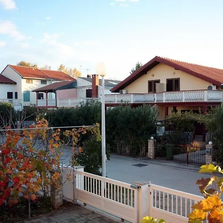 With A Parking Space Sabunike, Zadar - 5832 Apartament *